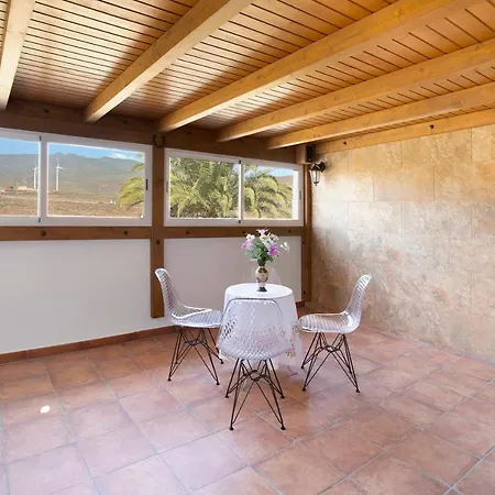Casa Abuelos 2 *